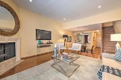 Villas at Moorpark, The