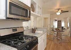 Studio City Villas