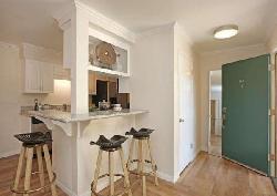 Studio City Villas
