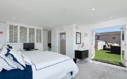 Midvale Court