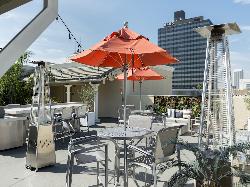Boulevard on Wilshire