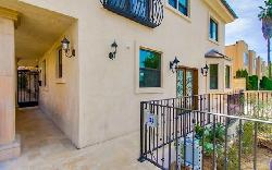 Hampton Court Pasadena