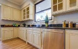 Hampton Court Pasadena