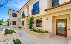 Hampton Court Pasadena