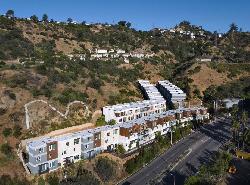 2775 Cahuenga