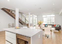 Hollywood Colony II