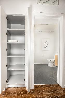 Line Lofts, The