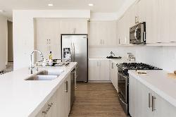 Cahuenga 18