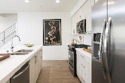 Cahuenga 18