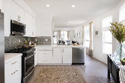 Cahuenga 18