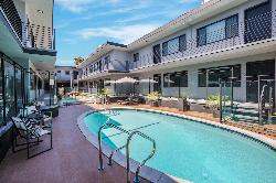 Gramercy Apartments