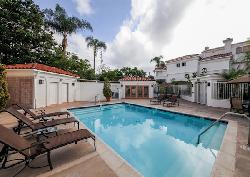 Westdale Village Townhomes