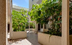 10609 Bloomfield