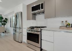 1421 N Stanley