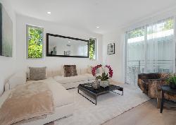1421 N Stanley