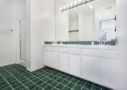 12773 Caswell