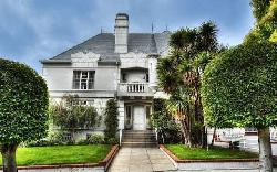 Chateau Beachwood