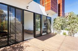 Tujunga Homes