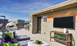 5112 Melrose