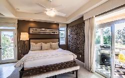 NoHo Villagio