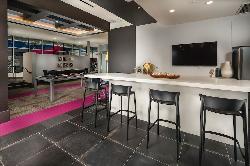 Topaz Apartments