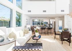 Wilshire Vista, The