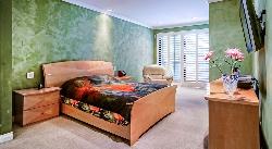 Dickens Green