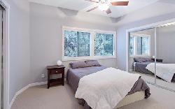 Laurelwood Heights