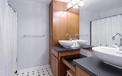Laurelwood Heights