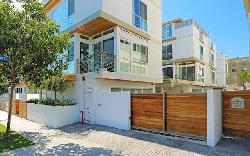 Hollywood Colony