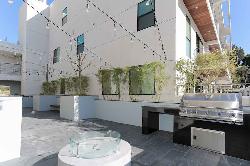 Modern LA, The