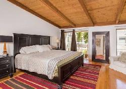 Douglas Park Townhomes