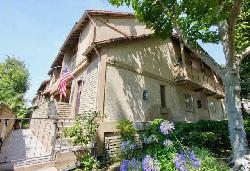 Berkeley Townhouse