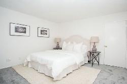 Chelsea Place Manor