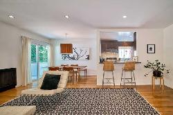 1002 14th St