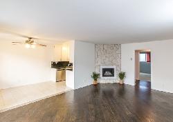 1128 11th St