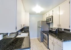1128 11th St