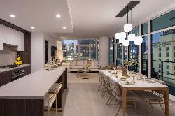 825 South Hill