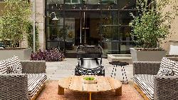 Griffith Apartments, The