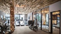 Griffith Apartments, The