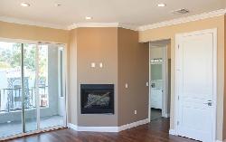 11909 Laurelwood
