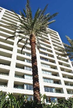 1221 Ocean