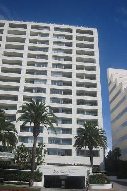 1221 Ocean