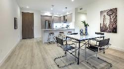 905 Wilcox