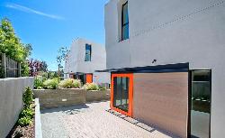 810 Ashland