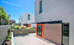 810 Ashland