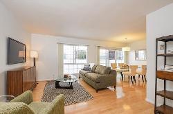 Lincoln Manor