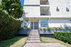 Lincoln Manor