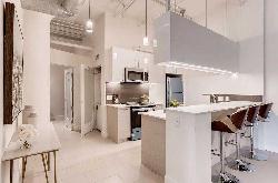 939 Broadway Lofts