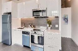 939 Broadway Lofts